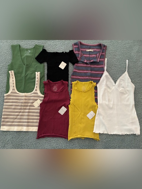 Free People Tops - NWT Free People tank bundle 🔥